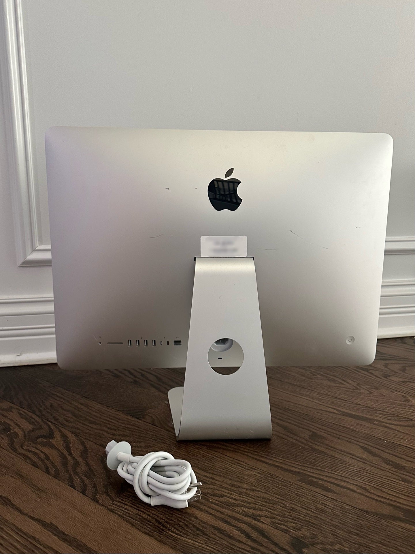 Apple iMac 21.5in - 2019