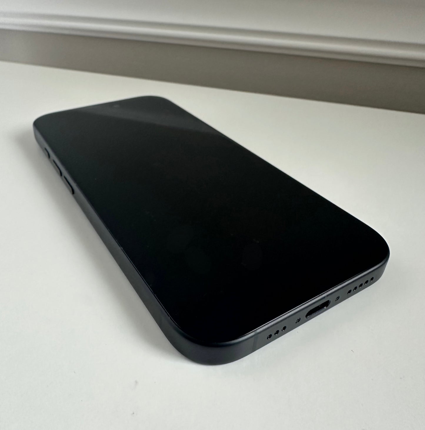 iPhone 16 - 256GB - Unlocked