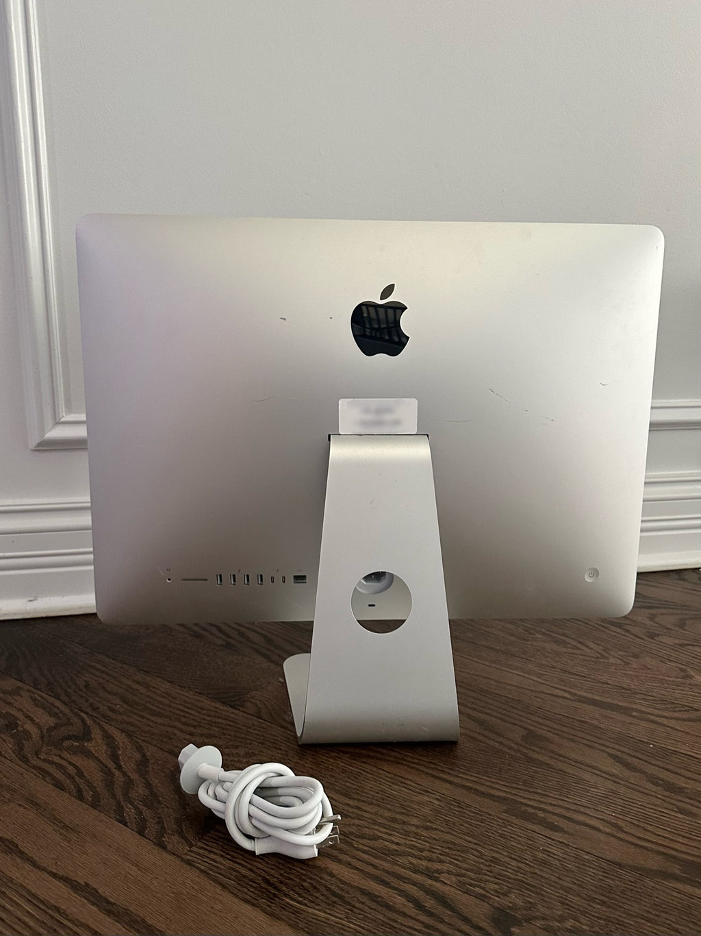Apple iMac 21.5in - 2019